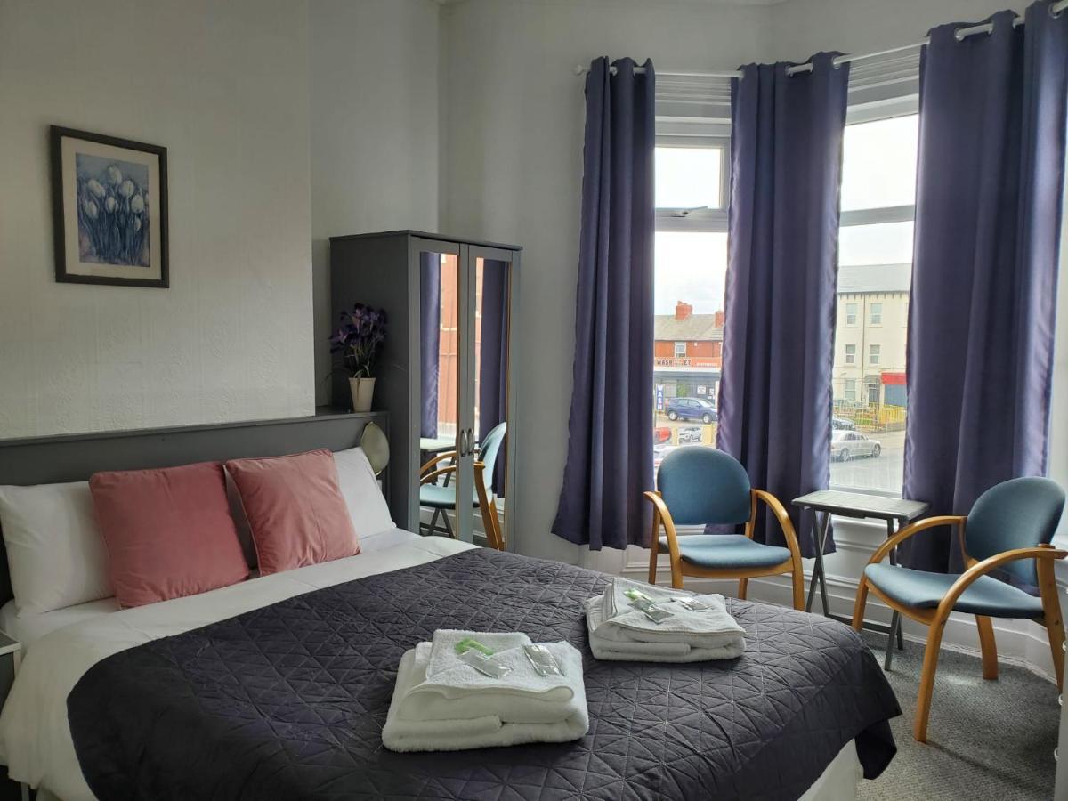 Brooklyn Hotel Blackpool Esterno foto