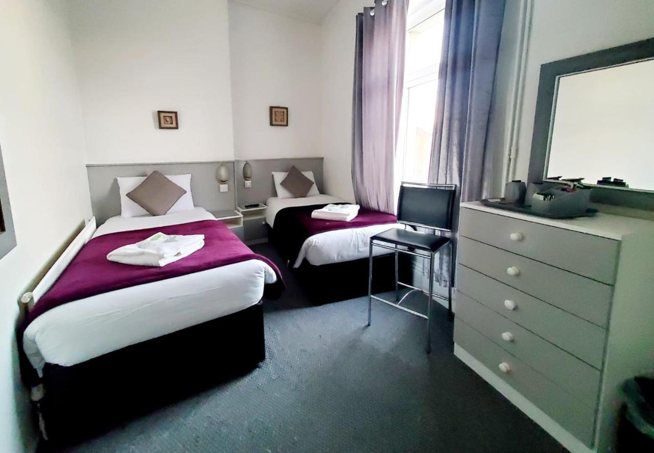 Brooklyn Hotel Blackpool Esterno foto